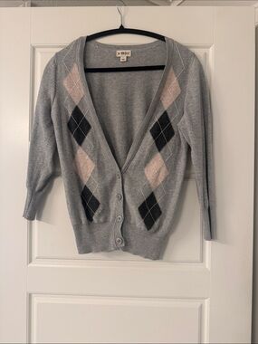 “In stitches”Gray Argyle Button-Front Cardigan Sweater size L